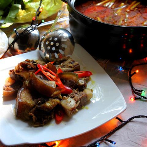 Cách làm lẩu đuôi bò