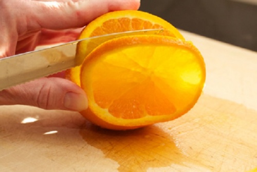 Tự tay làm bánh khoai lang bọc xúc xích  nóng hổi giòn rụm