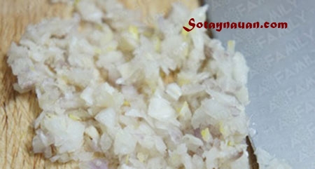 Tự tay làm giò thủ (giò xào) đón tết nào