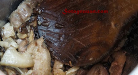 Tự tay làm giò thủ (giò xào) đón tết nào