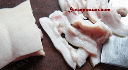 Tự tay làm giò thủ (giò xào) đón tết nào