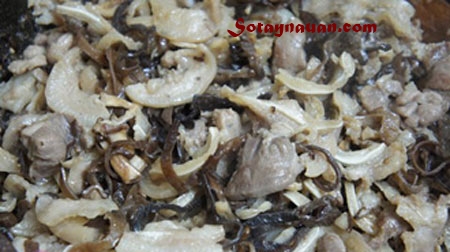 Tự tay làm giò thủ (giò xào) đón tết nào