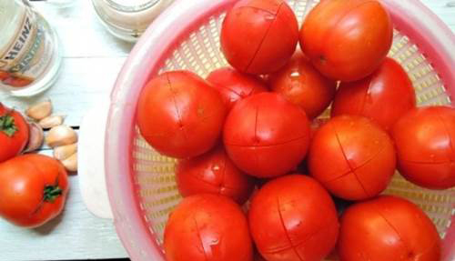 Tuyệt chiêu luộc trứng nhanh chín, thơm ngon mà chẳng cần tí nước nào