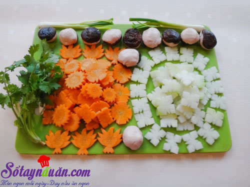 Tuyệt chiêu nấu canh mọc nấm hương thơm ngon cho Tết ấm áp