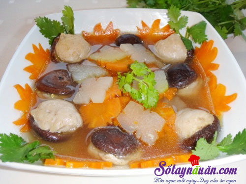 Tuyệt chiêu nấu canh mọc nấm hương thơm ngon cho Tết ấm áp