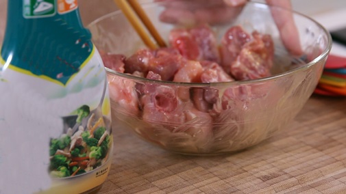 Tuyệt chiêu tạo hình trái tim siêu dễ thương cho trứng luộc chỉ trong 4 bước