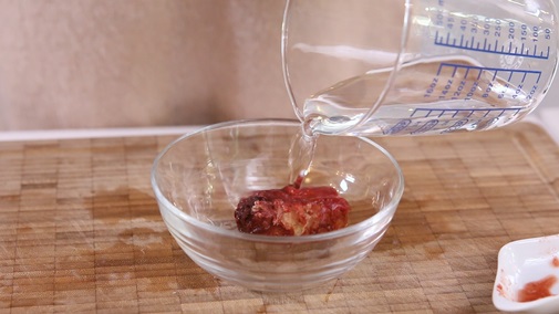 Tuyệt chiêu tạo hình trái tim siêu dễ thương cho trứng luộc chỉ trong 4 bước