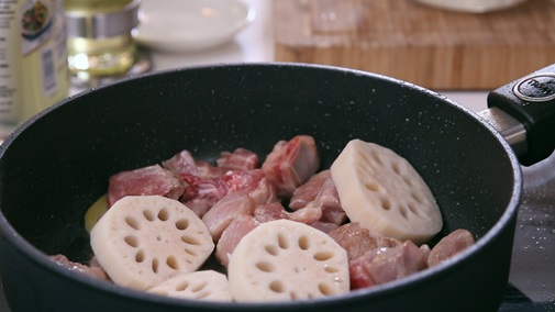 Tuyệt chiêu tạo hình trái tim siêu dễ thương cho trứng luộc chỉ trong 4 bước