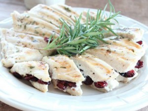 Ức gà kẹp phô-mai nướng