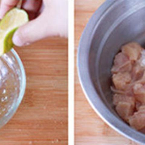 Cách làm ức gà ướp chanh chiên giòn