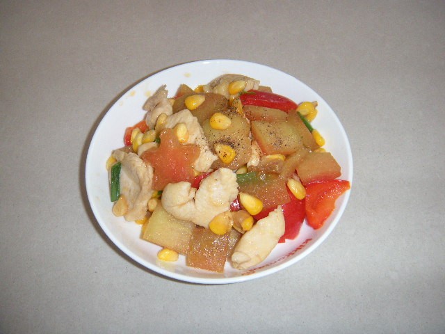 Ức gà xào nõn dưa