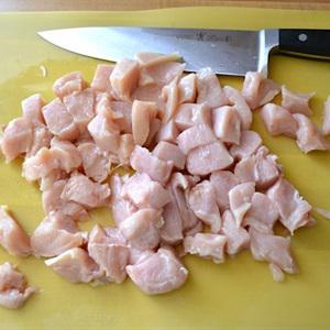 Cách làm ức gà xào rau củ