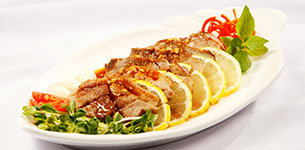 Ức vịt chiên xốt chanh