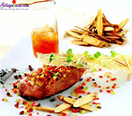 Ức vịt nướng, xốt chanh muối lạ miệng