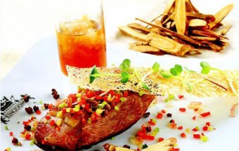 Ức vịt nướng, xốt chanh muối lạ miệng