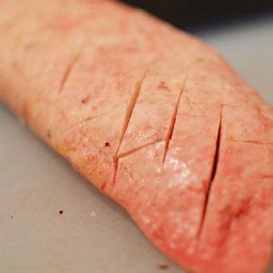 Cách làm ức vịt sốt rượu vang