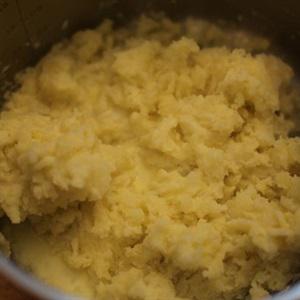 Cách làm ức vịt sốt rượu vang