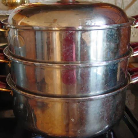 Cách làm vải nhồi tôm thịt