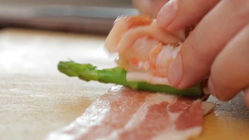 Vào bếp với món cá hồi nướng chanh ngon khó cưỡng