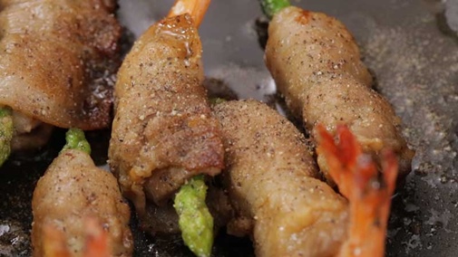 Vào bếp với món cá hồi nướng chanh ngon khó cưỡng