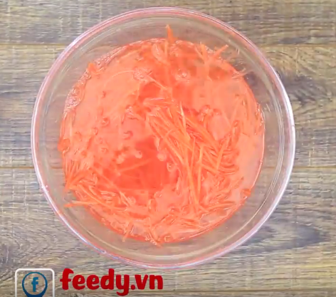 Vét sạch nồi cơm với món thịt xay xào bắp ngọt đậm đà, hấp dẫn