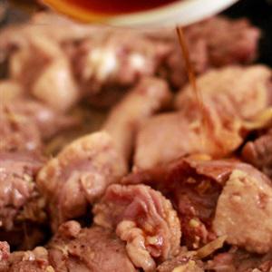 Cách làm vịt kho gừng tươi