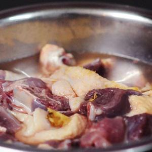 Cách làm vịt nấu chao khoai môn