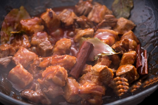 Vịt nấu dứa thơm lừng, đậm vị cho bữa tối quây quần