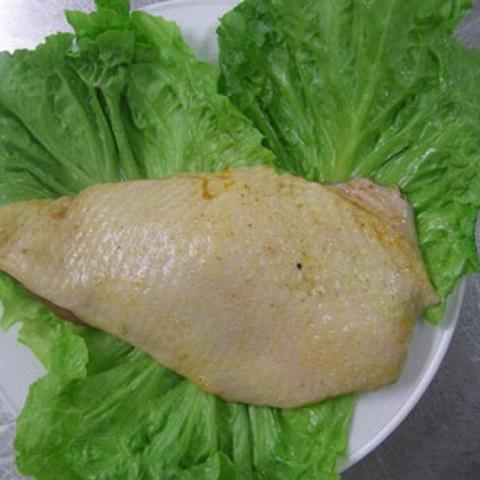 Cách làm vịt nướng sốt cam