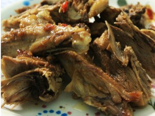 Vịt nướng sốt cay