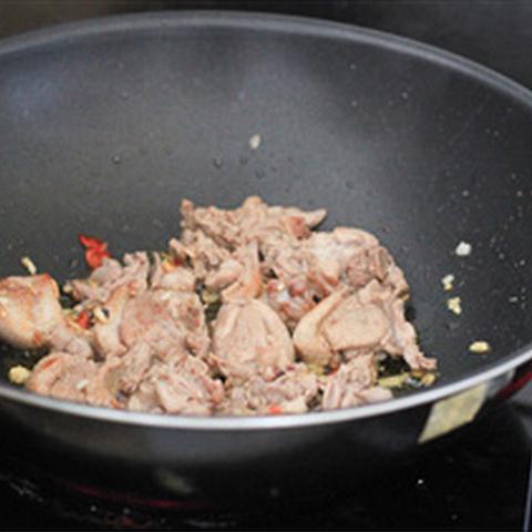 Cách làm vịt om bia