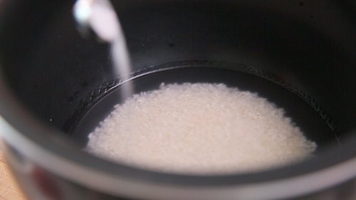 Vịt om hành tây đơn giản, dễ làm, thơm ngon vô cùng