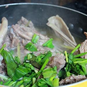 Cách làm vịt om quả sấu