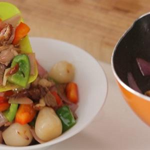 Cách làm vịt quay xào ớt chuông