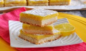 Vui rằm cùng bánh Trung Thu từ thạch đông nhân xoài và thanh long