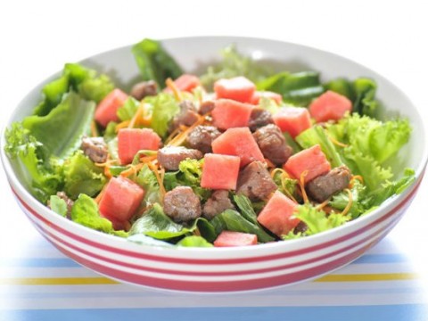 Xà lách bò, dưa hấu