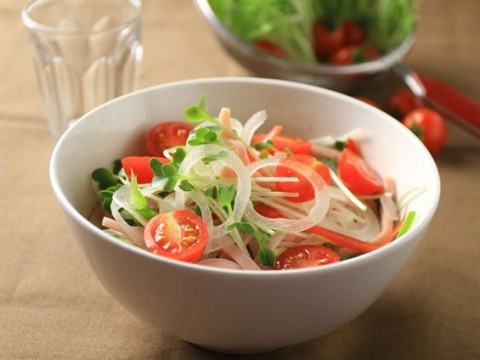 Xà lách cà chua bi