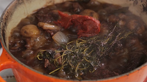 Xà lách cuốn thịt hấp dẫn cho bữa ăn gia đình