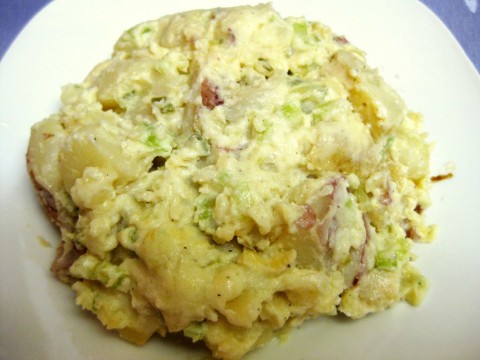 Xà lách khoai tây kiểu Ba Lan