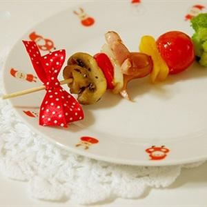 Xiên nướng sắc màu ngày Giáng sinh