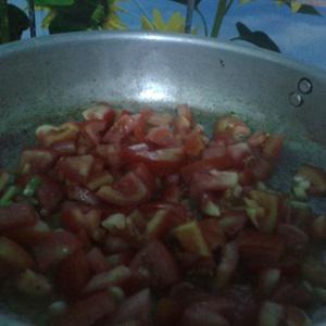 Cách làm xíu mại sốt cà chua