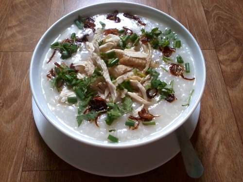 Xoài dầm xưa rồi, phải làm dưa vàng dầm ớt chua ngọt thế này mới ngon đã đời