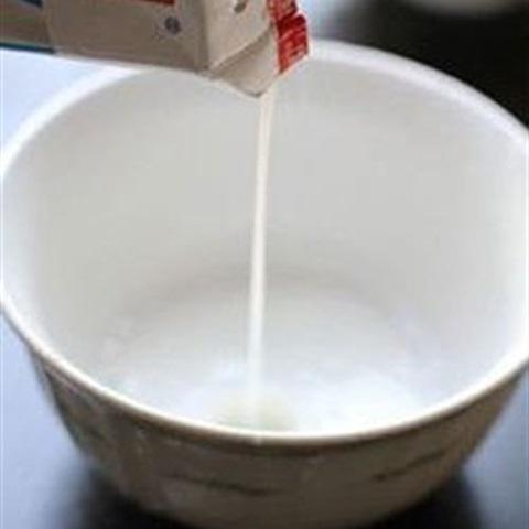 Cách làm xoài hấp trứng sữa