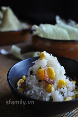 Xôi bắp mặn - món ngon cho bữa trưa văn phòng