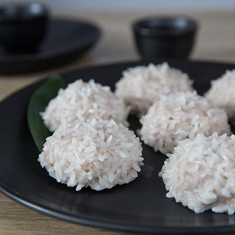 Cách làm xôi bọc củ sen