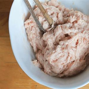 Cách làm xôi bọc trứng muối