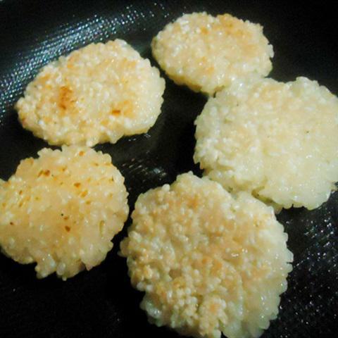 Cách làm xôi chiên bơ