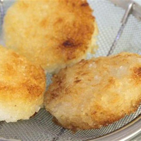 Cách làm xôi chiên kẹp thịt