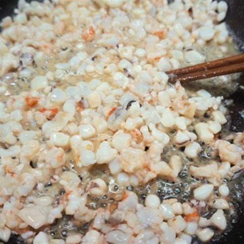 Cách làm xôi chiên nhân hải sản