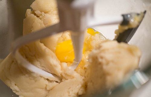 Xôi chiên phồng đơn giản giòn ngon